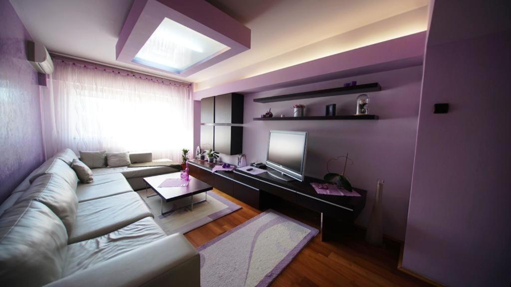 Central Apartment 4 Rooms Braşov Exteriör bild